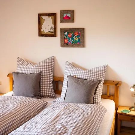 Brunnaecker Apartment